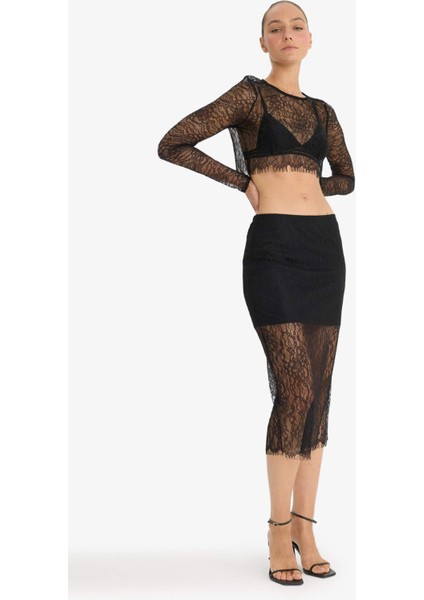 Slim Fit Dar Kesim Astarlı Midi Dantelli Etek E0465AX24AU fiyatları