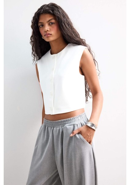 Cropped Fit Bisiklet Yaka Krep Yelek F8112AX25AU modelleri