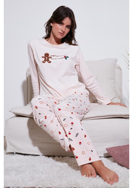 Desenli Regular Fit Bisiklet Yaka Uzun Kollu Pijama Takımı Bayan Pijama Takımı 65713312 fiyatları