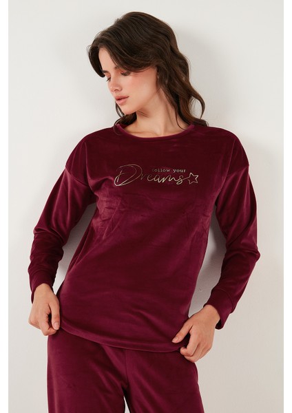 Standart Fit Bisiklet Yaka Yumuşak Kadife Pijama Takımı Bayan Pijama Takımı 6094202 fırsatları