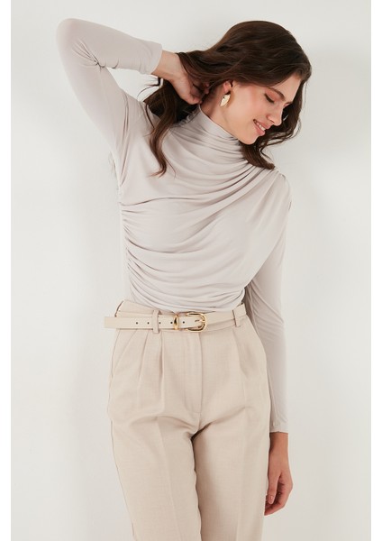 Streç Büzgü Detaylı Slim Fit Dik Yaka Bluz Bayan Bluz 669925 modelleri