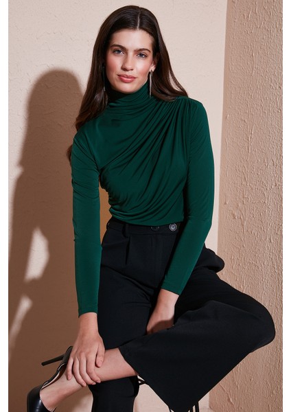 Streç Büzgü Detaylı Slim Fit Dik Yaka Bluz Bayan Bluz 669925 fiyatları