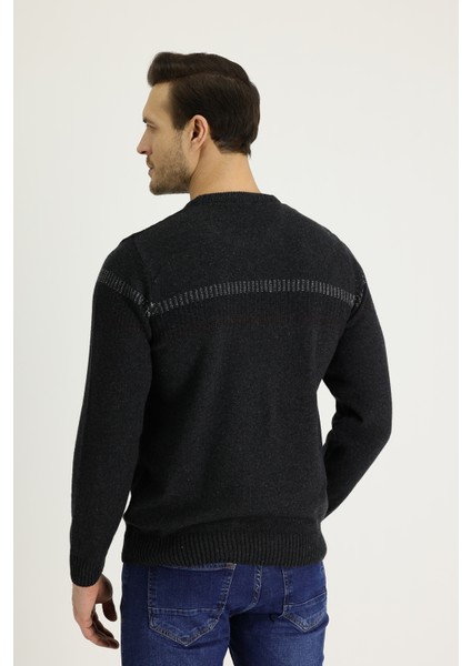 Bisiklet Yaka Regular Fit Yünlü Desenli Triko Kazak indirimleri