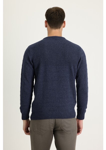 Bisiklet Yaka Slim Fit Dar Kesim Desenli Triko Kazak modelleri