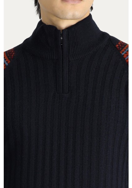 Yarım Balıkçı Yaka Slim Fit Dar Kesim Fermuarlı Desenli Triko Kazak fırsatları