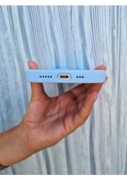 Iphone 13-14 Magsafe Ile Uyumlu Yumuşak Soft Mükemmel Manyetik Esnek Lansman Silikon Kılıf fırsatları