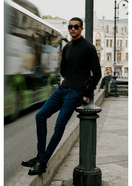 Erkek K.mavı Slim Fit Dar Kesim Magic Denim Esnek Jean Kot Pantolon