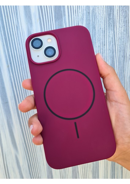 İphone 13-14 Magsafe İle Uyumlu Yumuşak Soft Mükemmel Manyetik Esnek Lansman Silikon Kılıf
