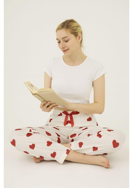 Kadın Kalp Desenli Tek Alt Beyaz fiyatları