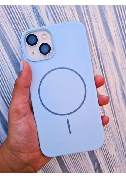 Iphone 13-14 Magsafe Ile Uyumlu Yumuşak Soft Mükemmel Manyetik Esnek Lansman Silikon Kılıf