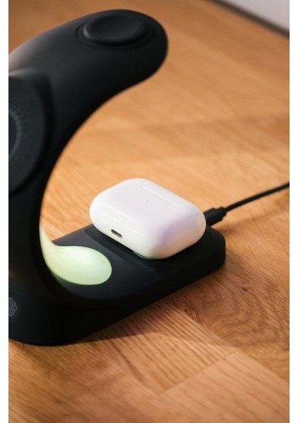 SL-CW20 Telefon, Saat, Kulaklık Uyumlu 15W Siyah Rgb Kablosuz Şarj Cihazı