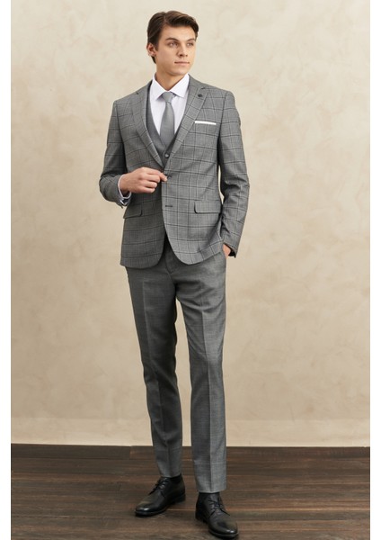 ALTINYILDIZ CLASSICS Erkek Gri Slim Fit Dar Kesim Mono Yaka Kareli Yelekli Klasik Takım Elbise
