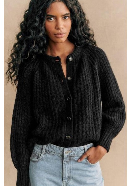 Siyah Bisiklet Yaka Selanik Örgü Düğmeli Kadın Hırka MG2487