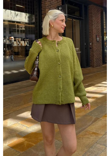 Yosun Yeşili Bisiklet Yaka Selanik Örgü Düğmeli Kadın Hırka MG2487 modelleri