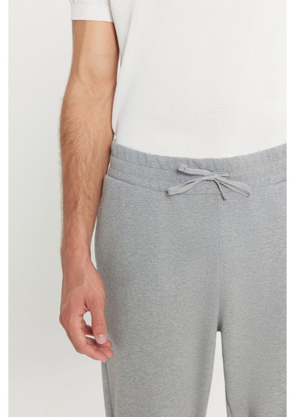 Pamuklu Standart Fit Beli Bağlamalı Desenli Yan Cepli Eşofman Altı fırsatları