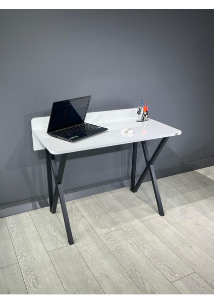 Buse Çalışma Masası Ofis Bilgisayar Masası + Katlanır Sandalyeli 103 cm Metal Siyah Ayak fiyatları