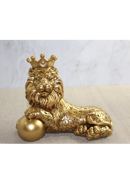 Polyester Dekoratif Taçlı Aslan Figürü