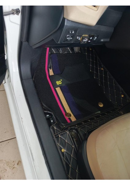 Toyota Corolla 2013-2018 Arası Araca Özel 8d Çift Katmanlı Havuzlu Paspas Takımı