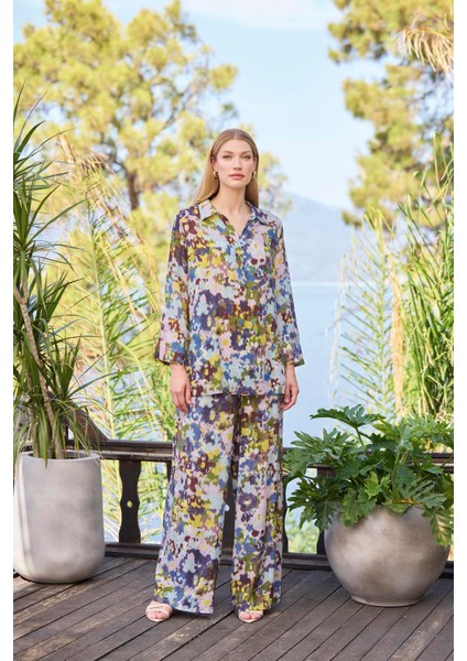 Kadın Desenli Uzun Kollu Önü Düğmeli Gömlek Yaka Alt Üst Takım 25047