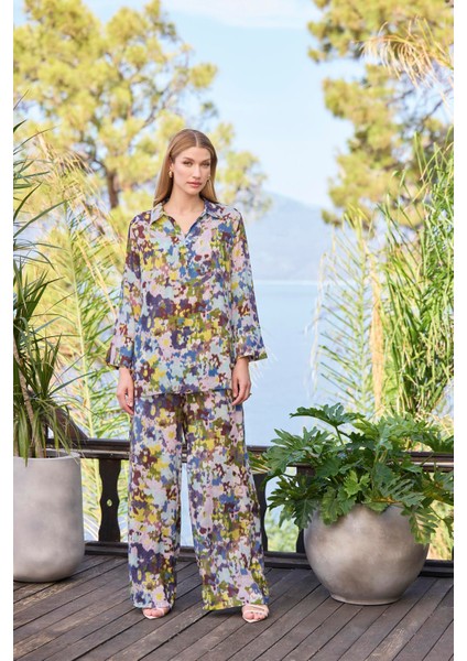Kadın Desenli Uzun Kollu Önü Düğmeli Gömlek Yaka Alt Üst Takım 25047 fırsatları