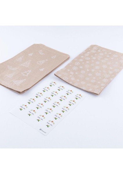 20 Adet Çam ve Kar Desenli Kese Kağıdı (18X30 Cm) ve Çiçekli Mutlu Yıllar Stickerdan Oluşan Set