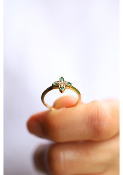 14 Ayar Altın Turkuaz Mineli ve Taşlı Lilyum Yüzük fırsatları