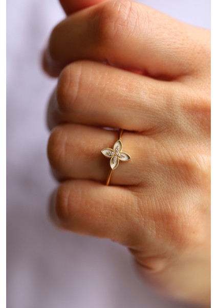 14 Ayar Altın Ekru Mineli ve Taşlı Lilyum Yüzük fırsatları