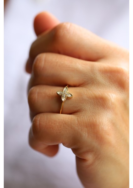 14 Ayar Altın Ekru Mineli ve Taşlı Lilyum Yüzük indirimleri