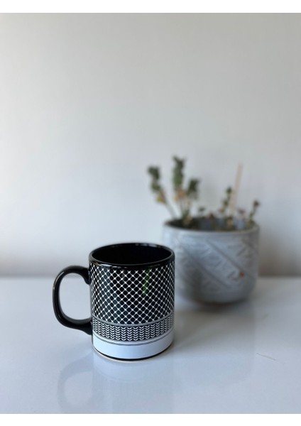 Modern Siyah Beyaz Desenli Seramik Kupa - Kahve & Çay Bardağı modelleri