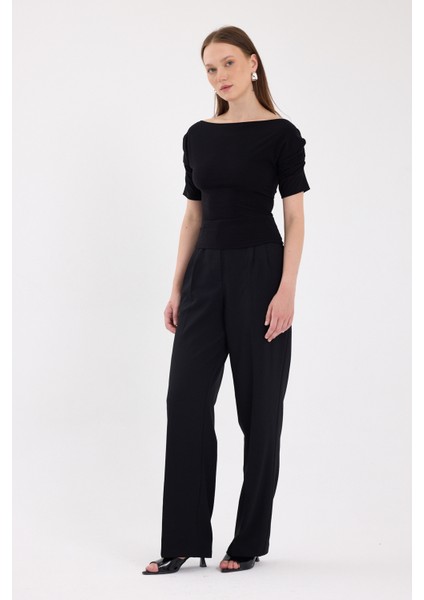 Siyah Kayık Yaka Kol Büzgülü Bluz 2515 modelleri