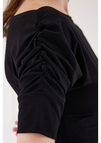 Siyah Kayık Yaka Kol Büzgülü Bluz 2515 fırsatları