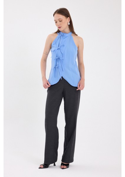 Mavi Ön Bağlama Detaylı Halter Yaka Bluz 8094A modelleri