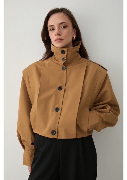Camel Yüksek Yaka Düğmeli Trençkot