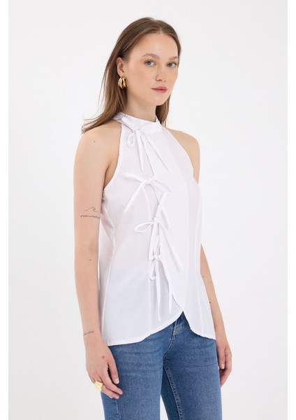Beyaz Ön Bağlama Detaylı Halter Yaka Bluz 8094A
