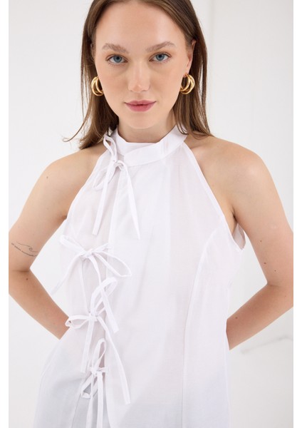 Beyaz Ön Bağlama Detaylı Halter Yaka Bluz 8094A fiyatları