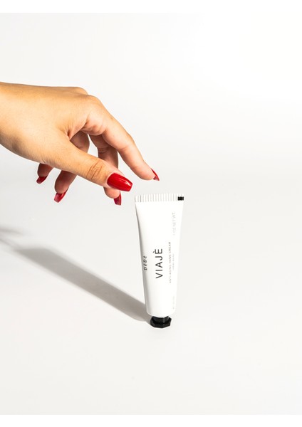 Viaje Anti-Aging El Kremi Yoğun Nemlendirme Özelliğiyle 30 ml Tüm Ciltler İçin fırsatları