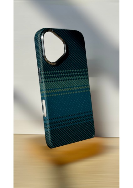 iPhone 16 Armıd Karbon Fiber Kılıf