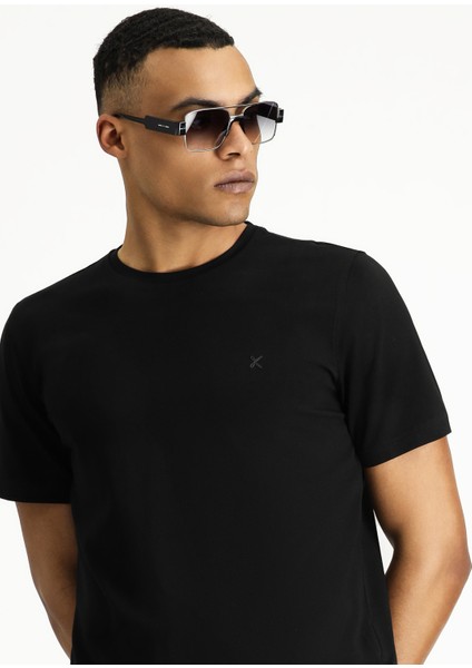 Bisiklet Yaka Slim Fit Dar Kesim Süprem Pamuklu Tişört modelleri