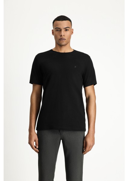 Bisiklet Yaka Slim Fit Dar Kesim Süprem Pamuklu Tişört fırsatları