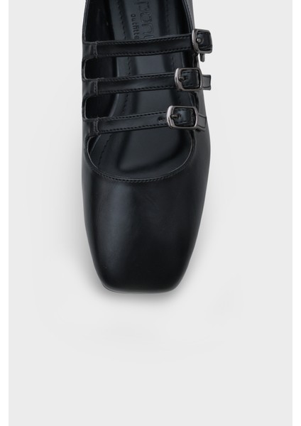 Marcelle Küt Burunlu Üç Tokalı Bantlı Kadın Babet fiyatları