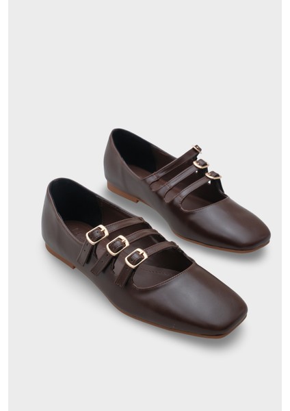 Marcelle Küt Burunlu Üç Tokalı Bantlı Kadın Babet