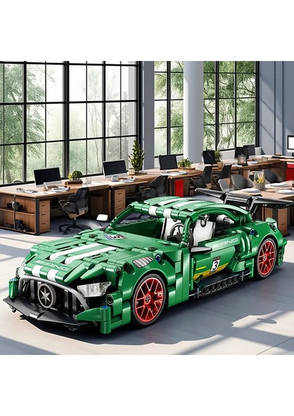Spor Araba Yeşil- Model Araç 1/18 Ölçekte