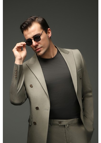 Bisiklet Yaka Slim Fit Dar Kesim Süprem Pamuklu Tişört