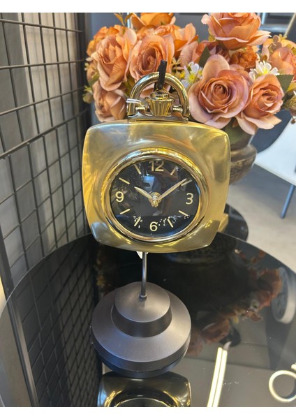 Masa Saati Vitale Siyah Gold Askılı Kare Büyük Saat 13*13*30 AK.IV0354 modelleri
