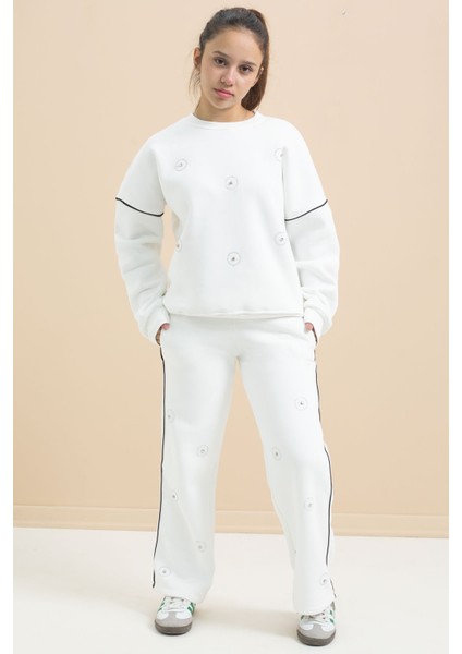 Beyaz Payet Işlemeli Şardonlu Kız Çocuk 2li Eşofman Takımı 21425 modelleri