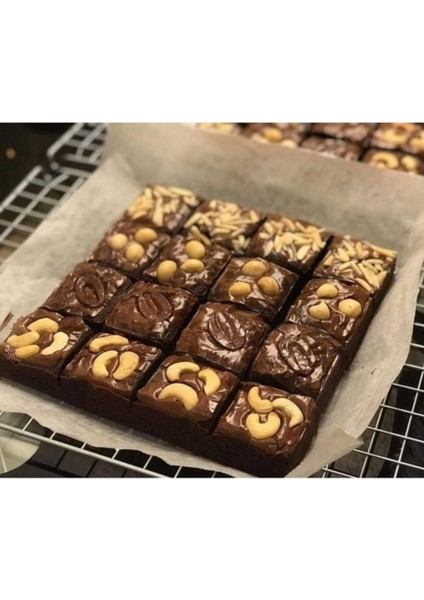 Narkalıp Brownie Kek Kalıbı Çap 20 x 20CM 36 Dilim fırsatları