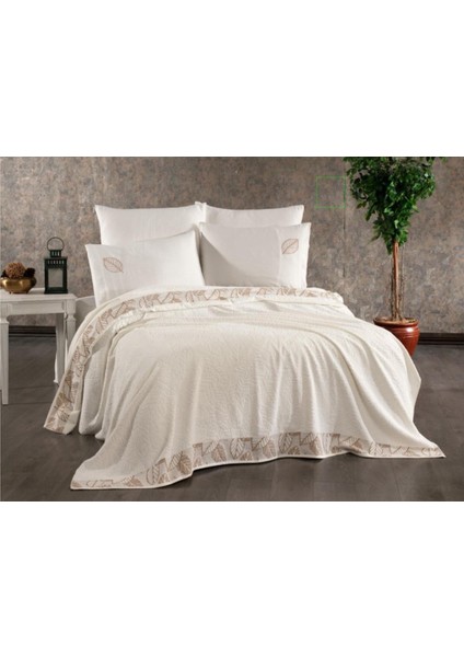 Belardı Pıke Takımı 4 Prc Yaprak Krem