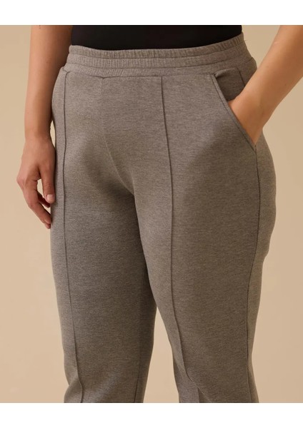 Büyük Beden Şerit Detaylı Bilek Boy Pantolon Gala-Xi modelleri