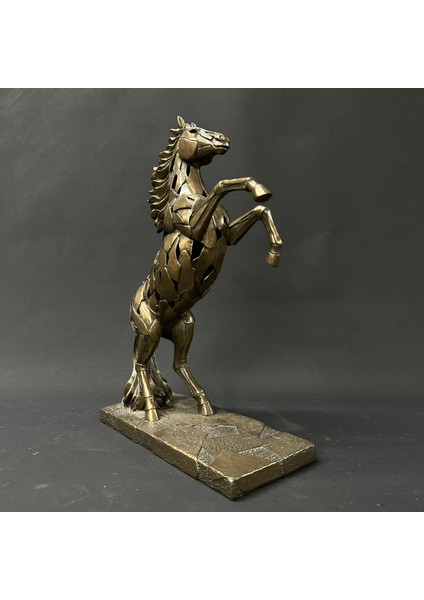 Işıklı Şahlanan At Veronese Biblo