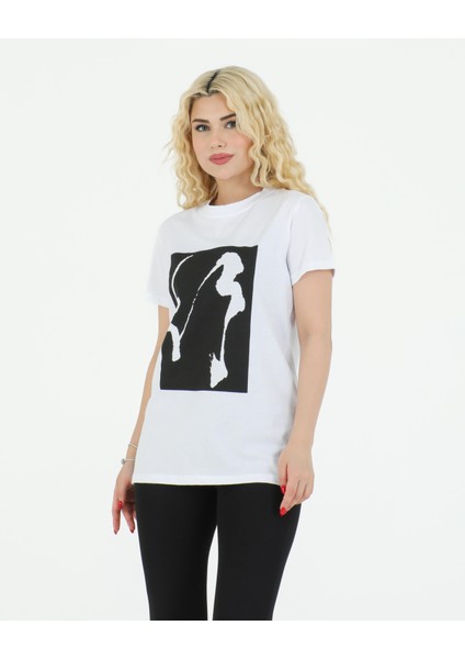 Grafik Desenli Tshirt Beyaz